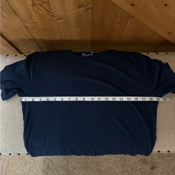 Men's Under Armour Heatgear Short Sleeve Tee in Navy | Small - Picture 4 of 4